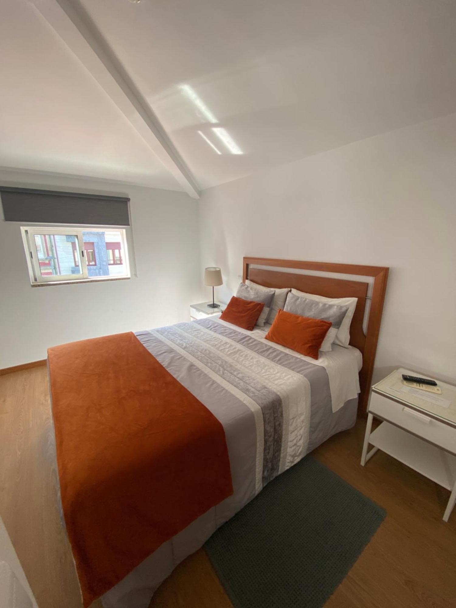 Guest House D. Filipe I Porto Exterior photo