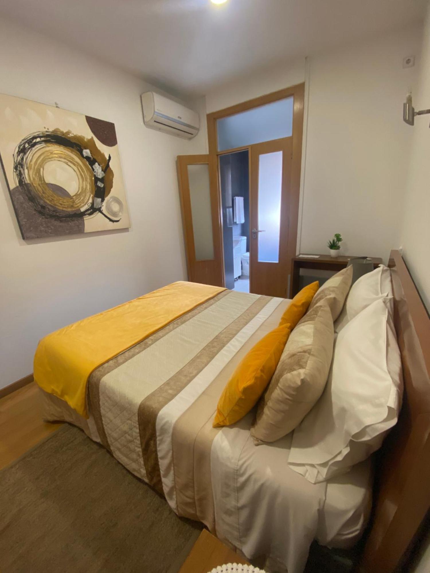 Guest House D. Filipe I Porto Exterior photo